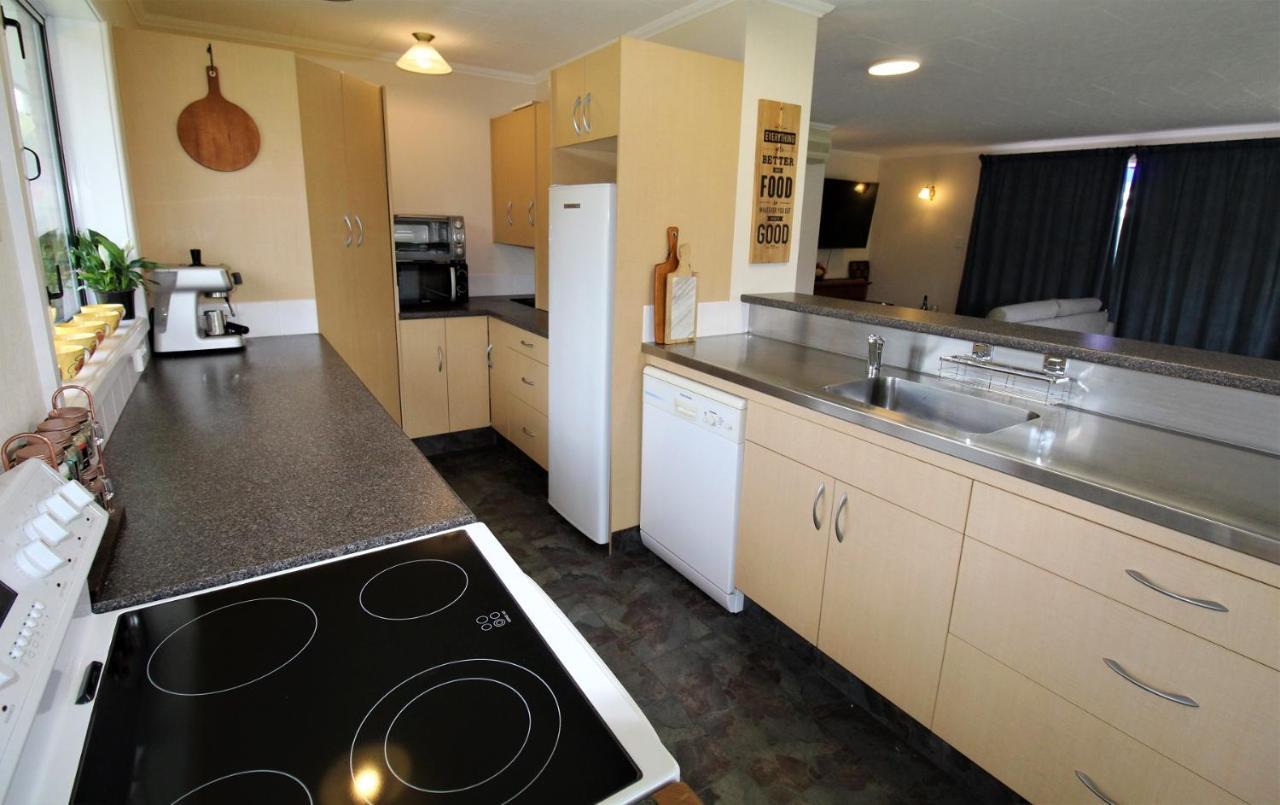 Labyrinth Gardens Guest House 타카카 외부 사진
